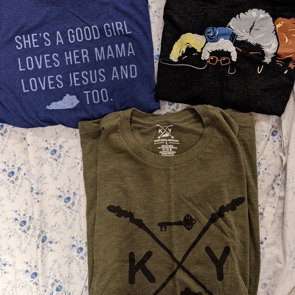 Shop local t-shirt bundle.